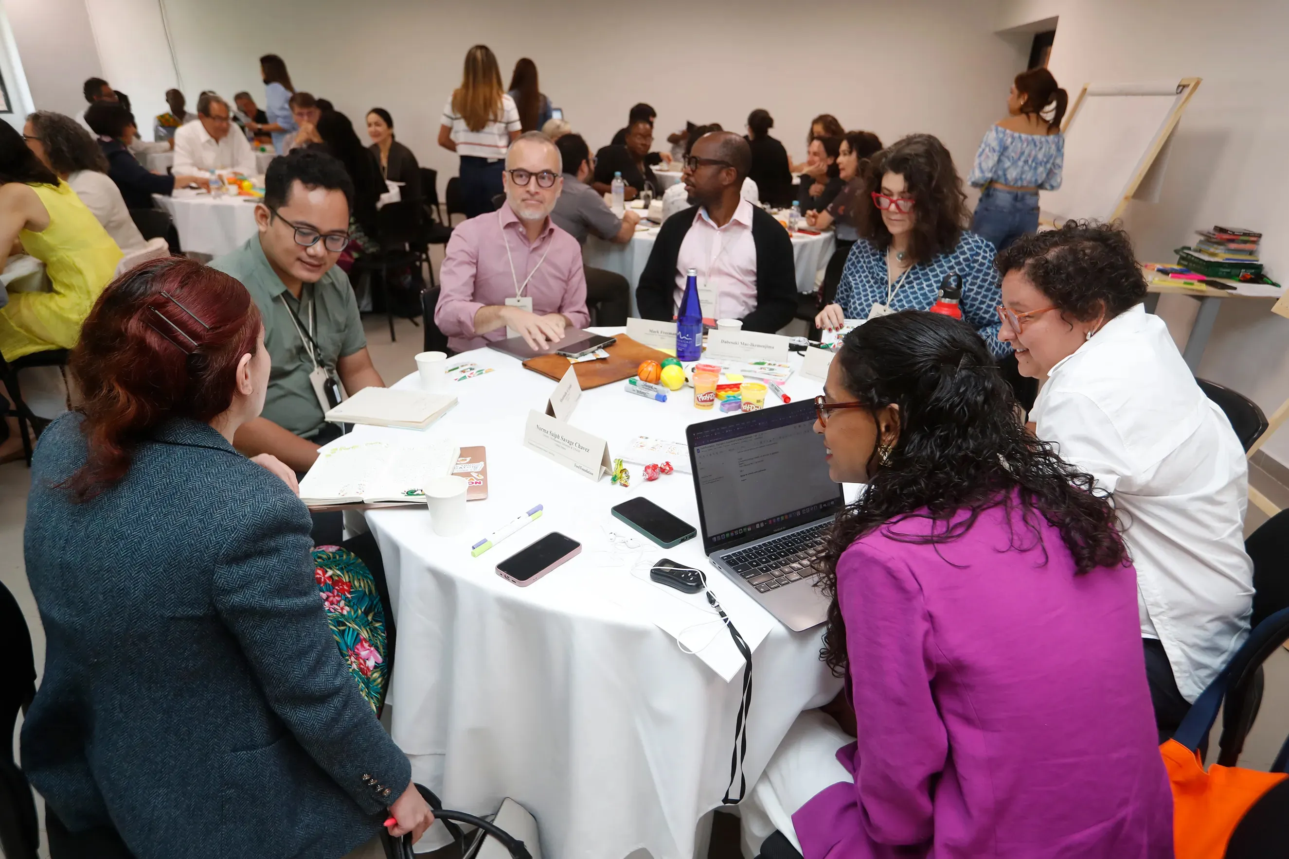 Group of attendees from the February 2024 polarization convening in Cali, Colombia.